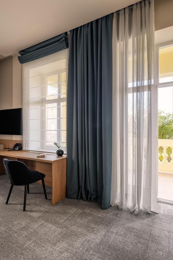 Junior Suite Balcony