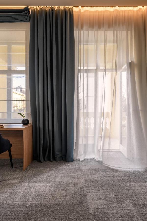 Junior Suite Balcony