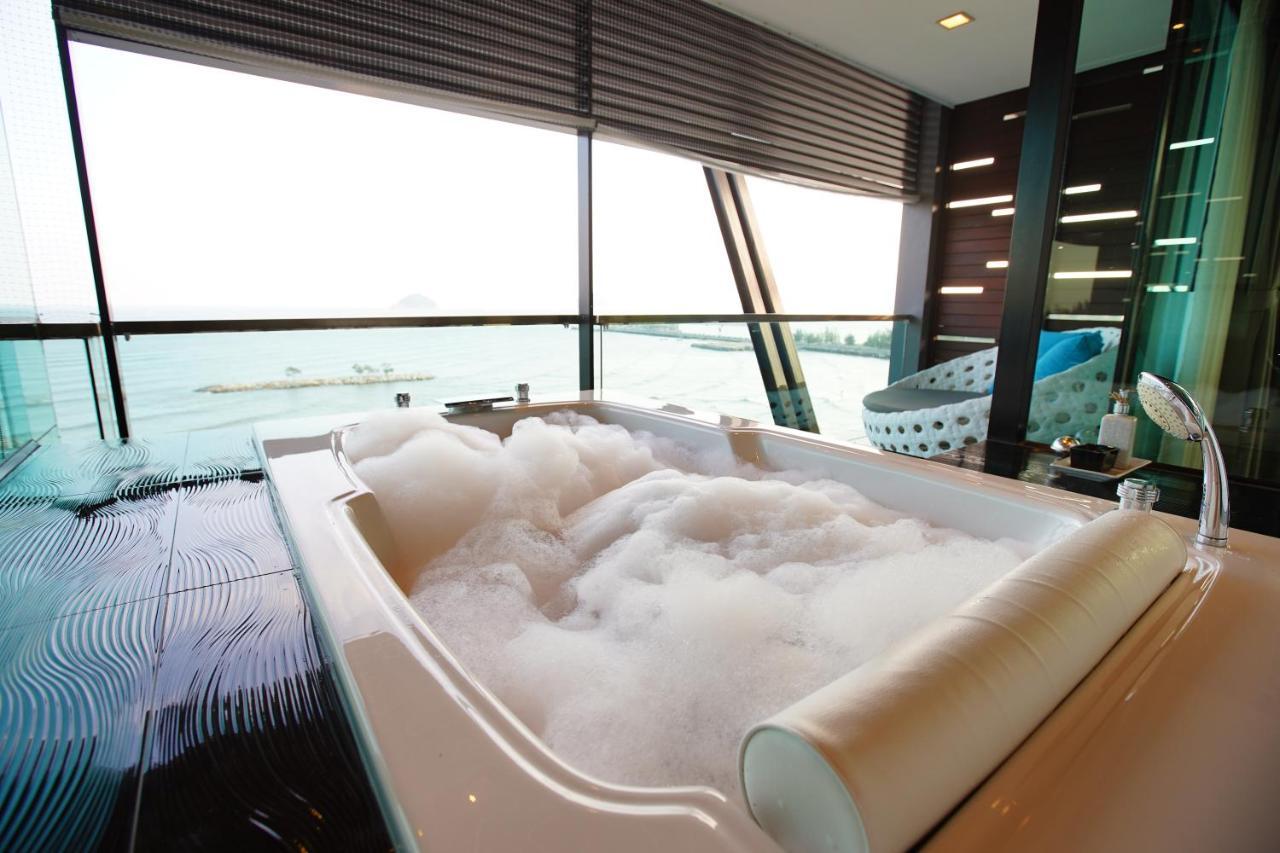 Suite with Sea View