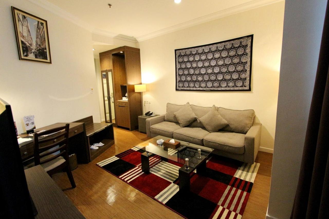 Executive Suite
