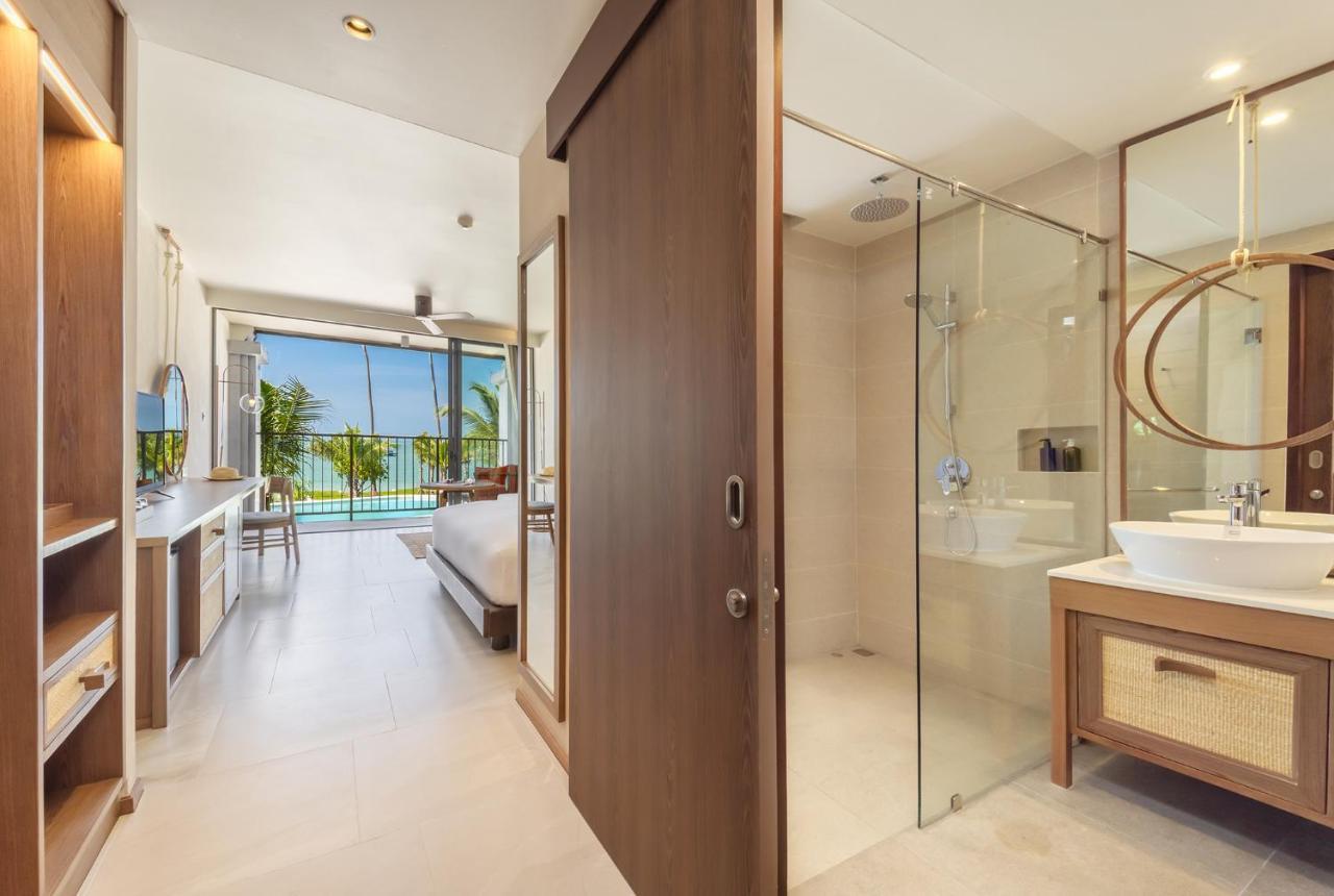 Deluxe Sea View