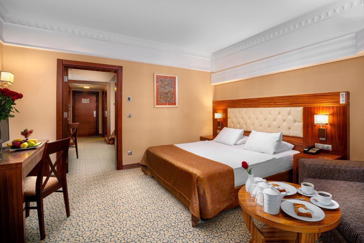 Family Quadruple Room