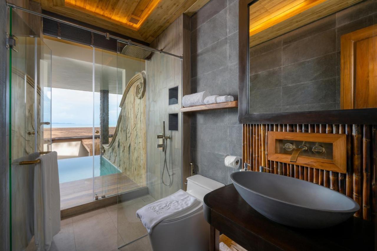 Studio Pool Villa King Bed
