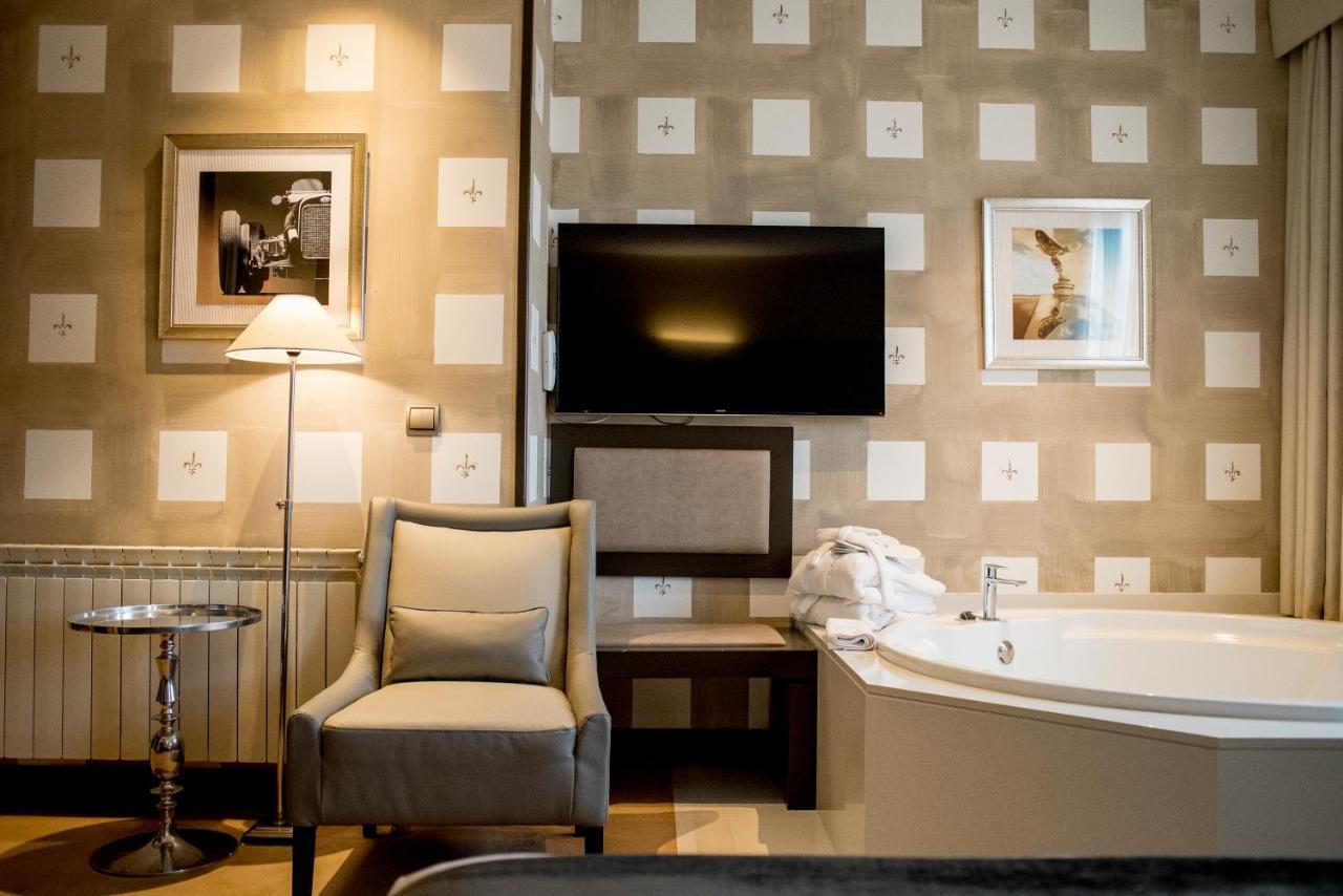 Comfort Double Room Hot Tub