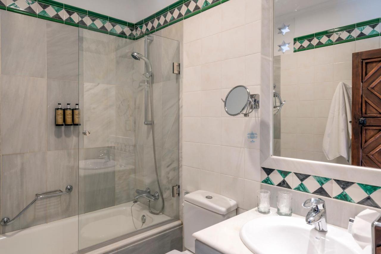 Standard Double Room,1774441471:JPEG