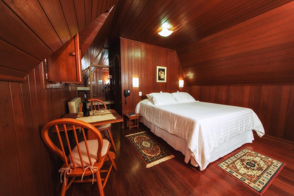 Deluxe Chalet