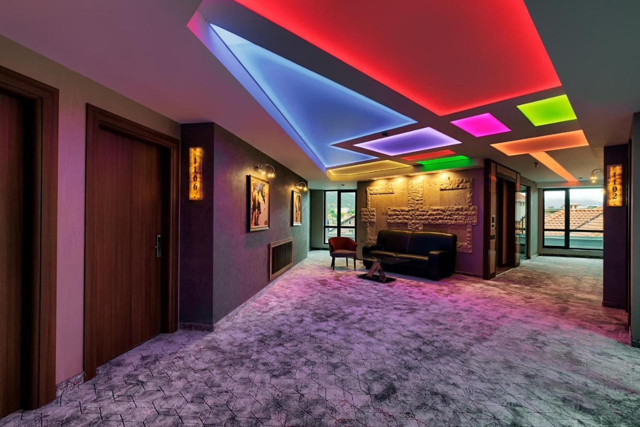 Superior Double or Twin Room with Terrace