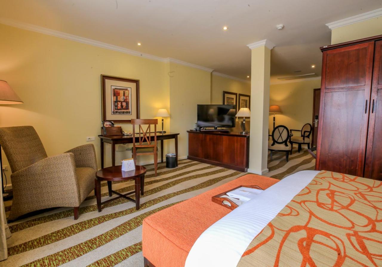 Junior Suite