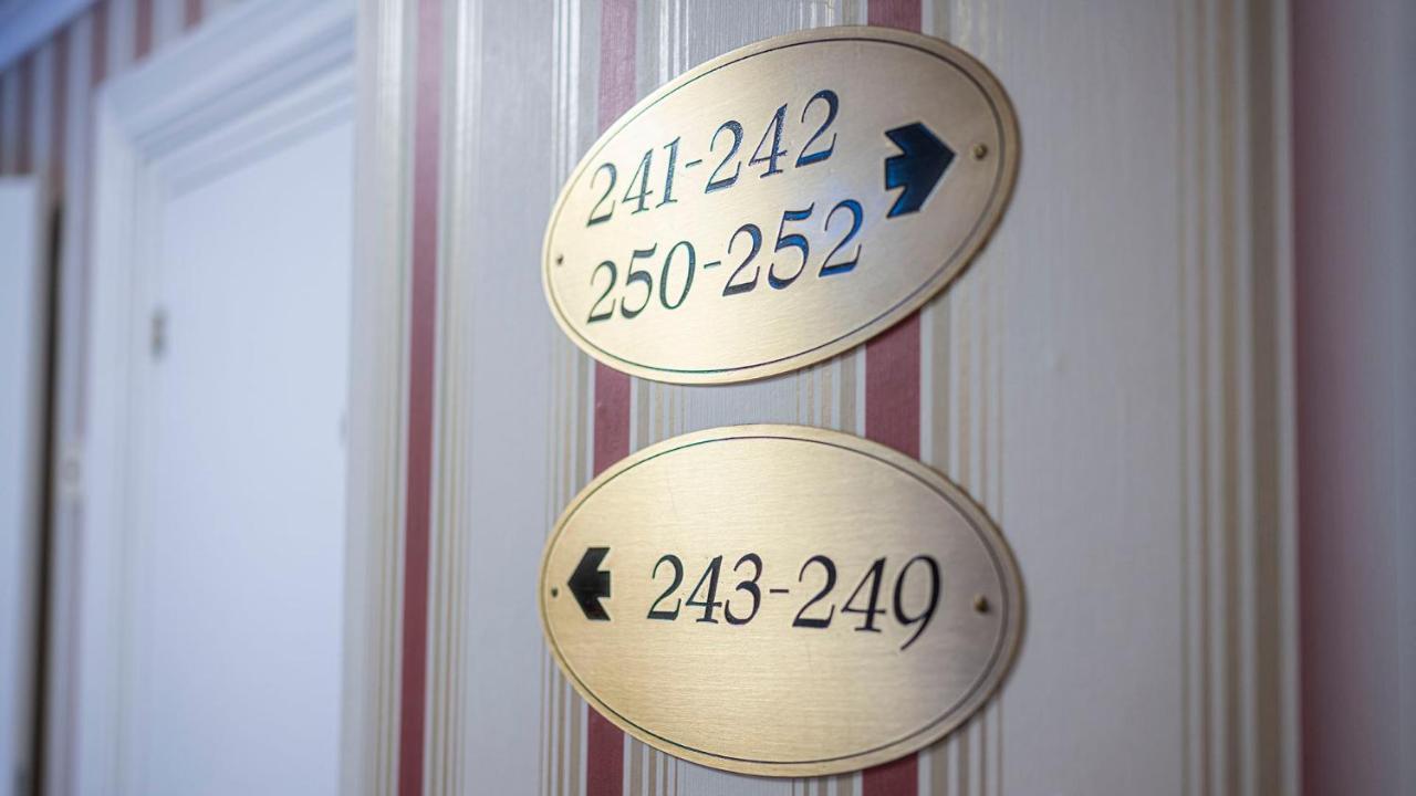 Economy Double Room 100m from the main building
