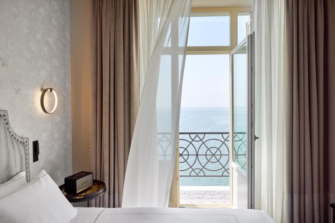Junior Suite Sea Front Balcony,1593912932:JPEG