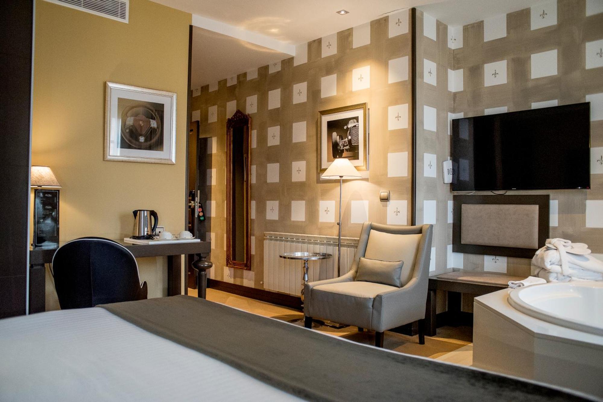 Comfort Double Room Hot Tub
