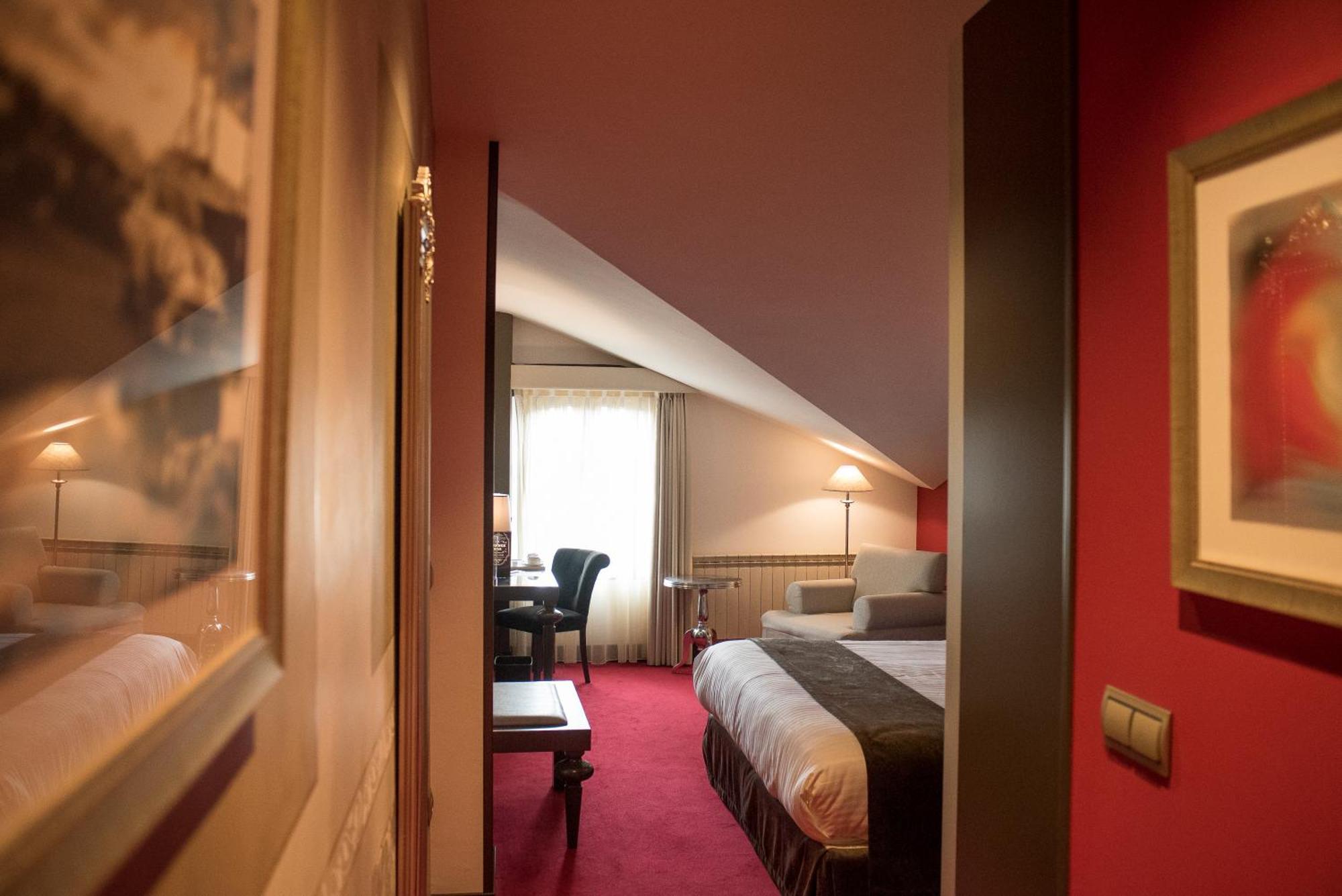 Comfort Triple Room