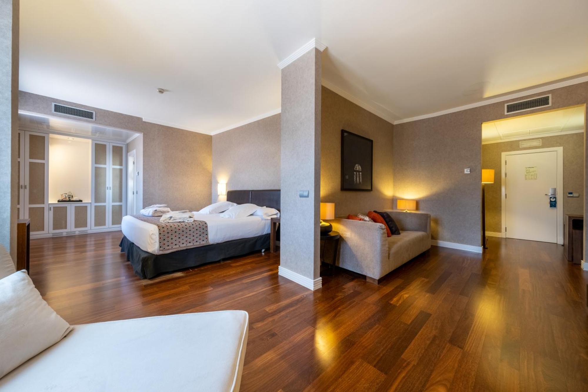 Junior Suite Spa Access,1651167629:JPEG