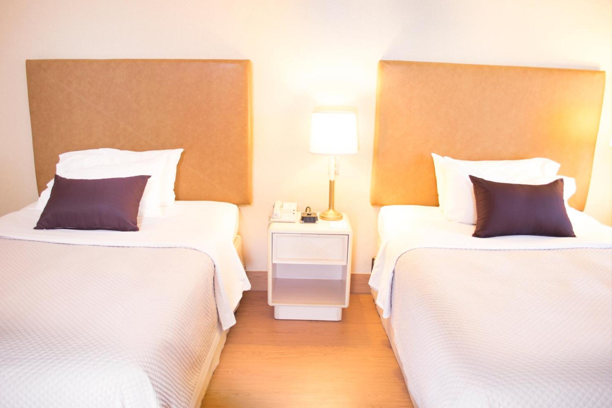 Standard Double or Twin Room,1432429840:JPEG