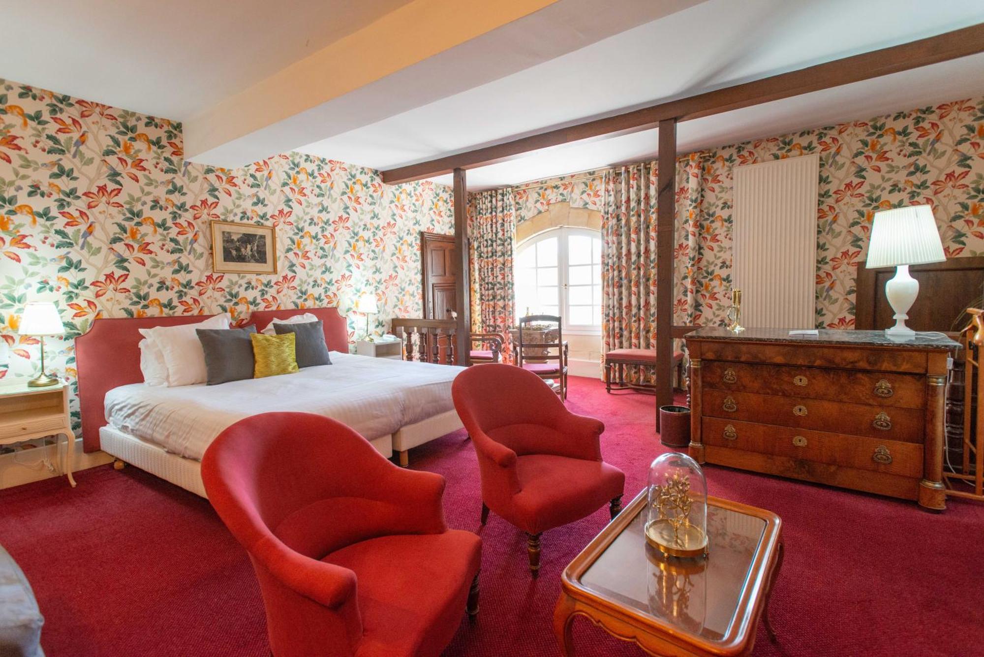 Deluxe Room,1208530897:JPEG