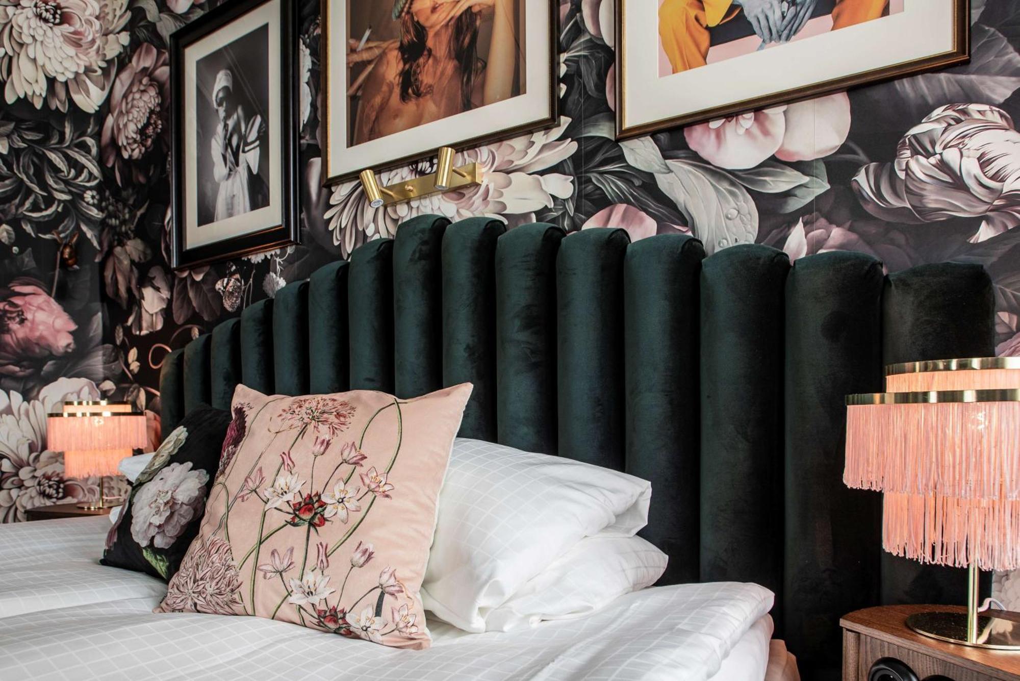 Junior King Suite