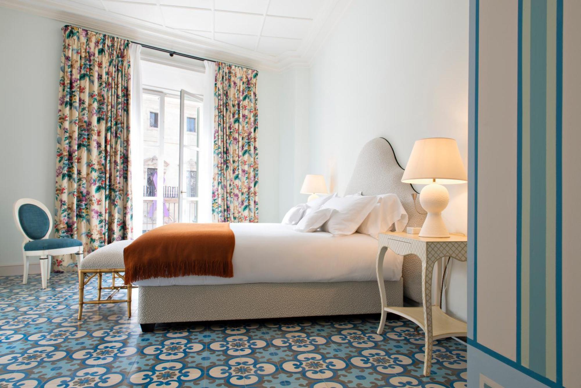 Deluxe Junior Suite