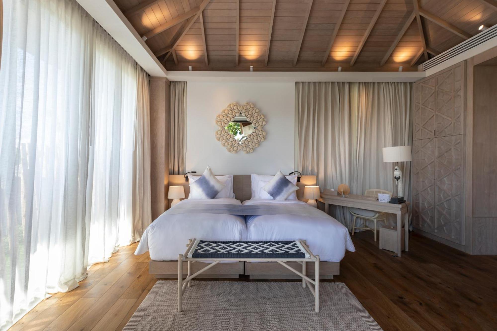 Bay View Pool Villa