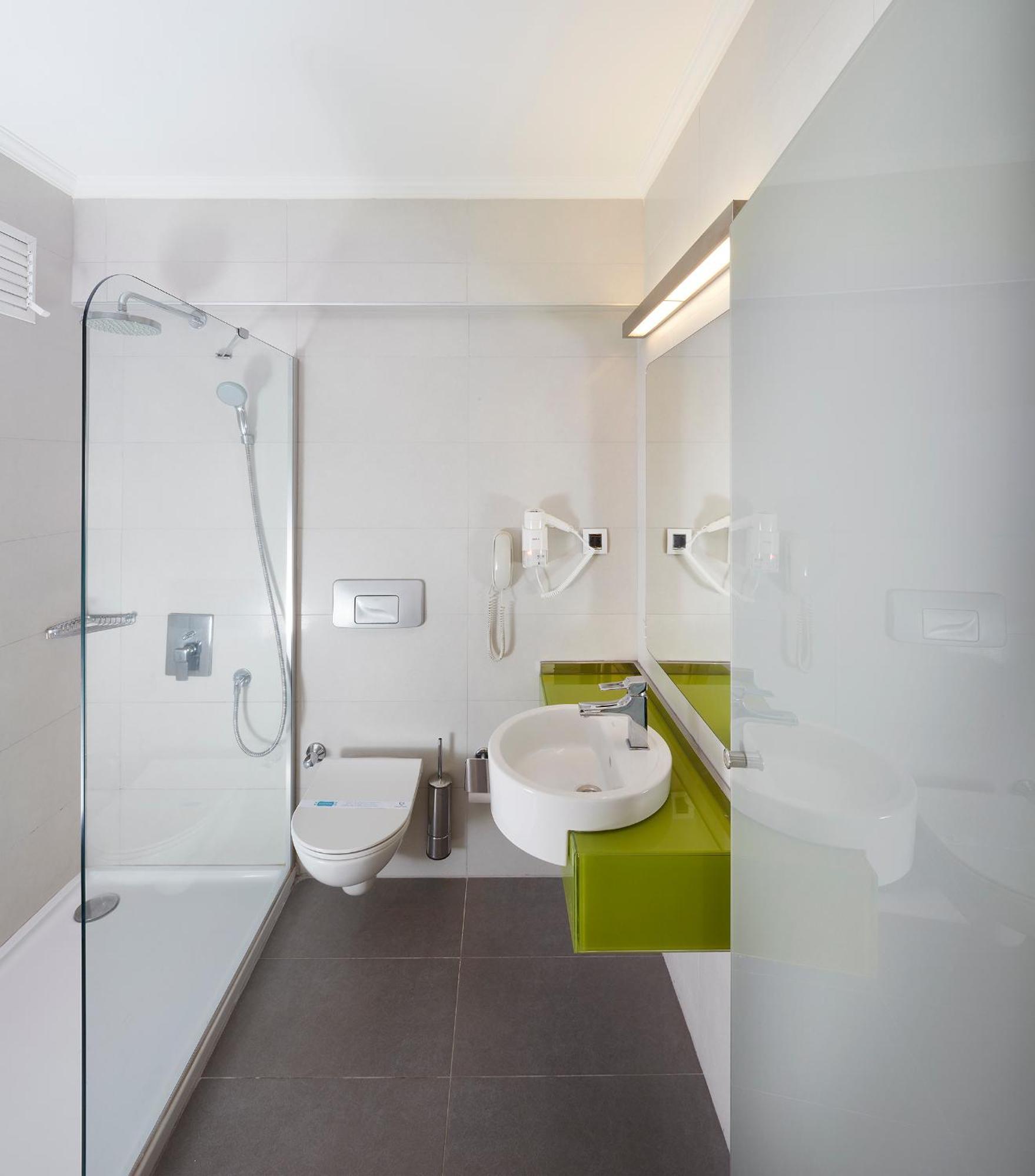 Triple Room,1218864976:JPEG
