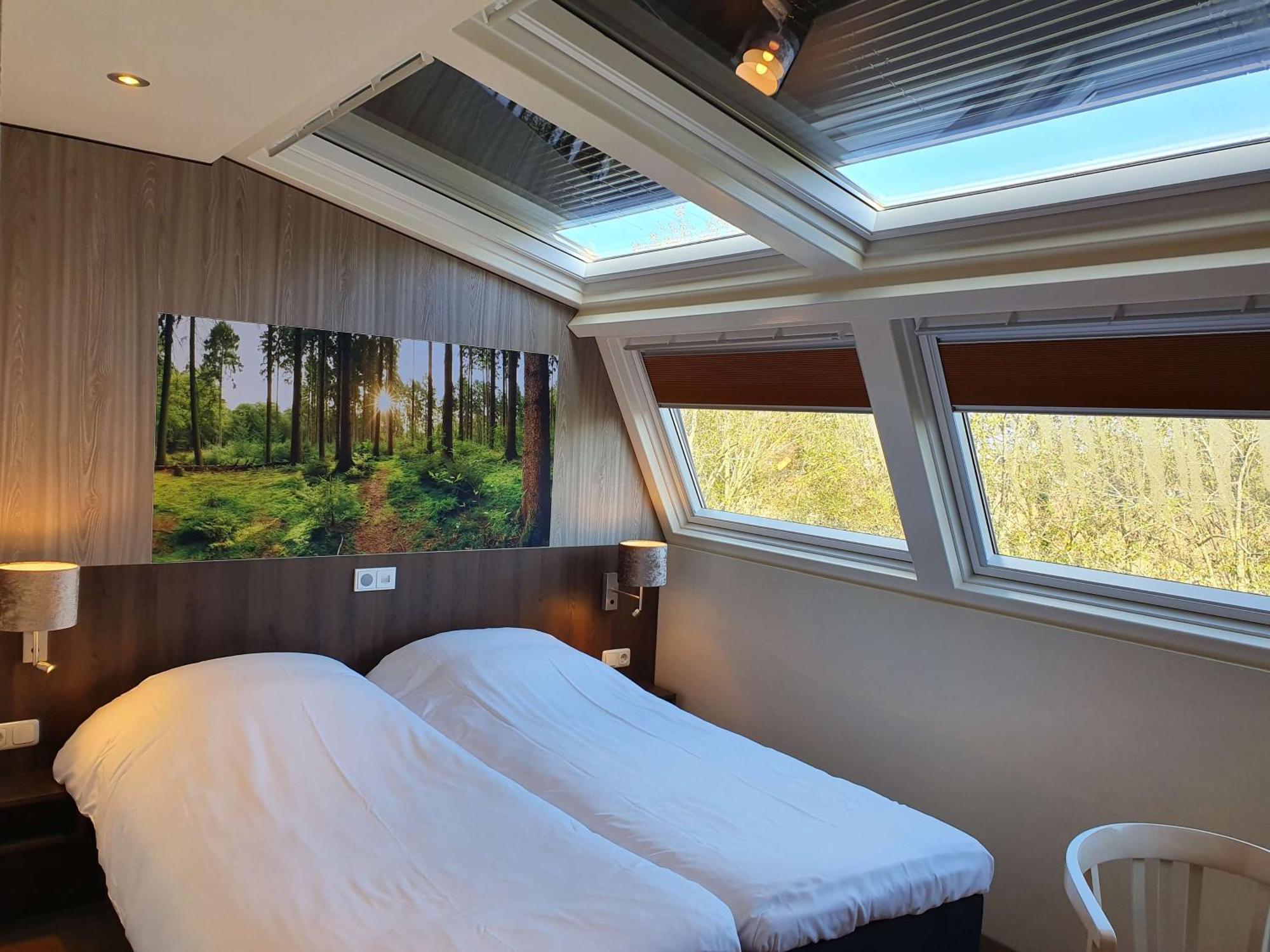 Twin Room Sky View