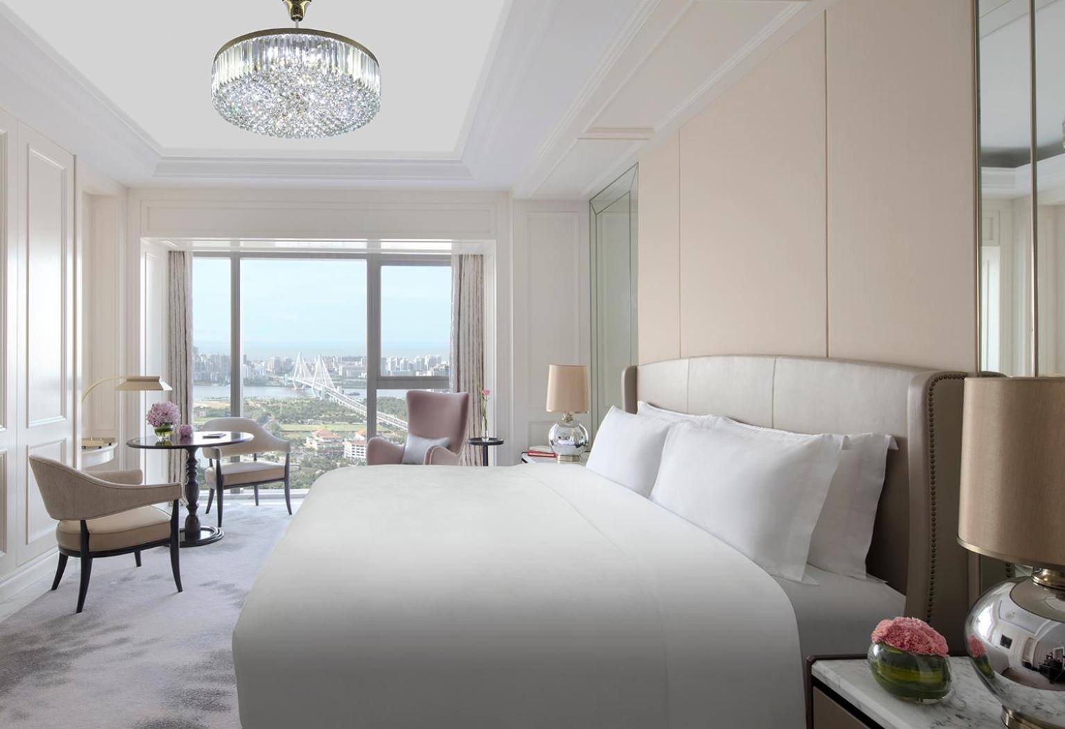 Club Executive Ocean View Twin