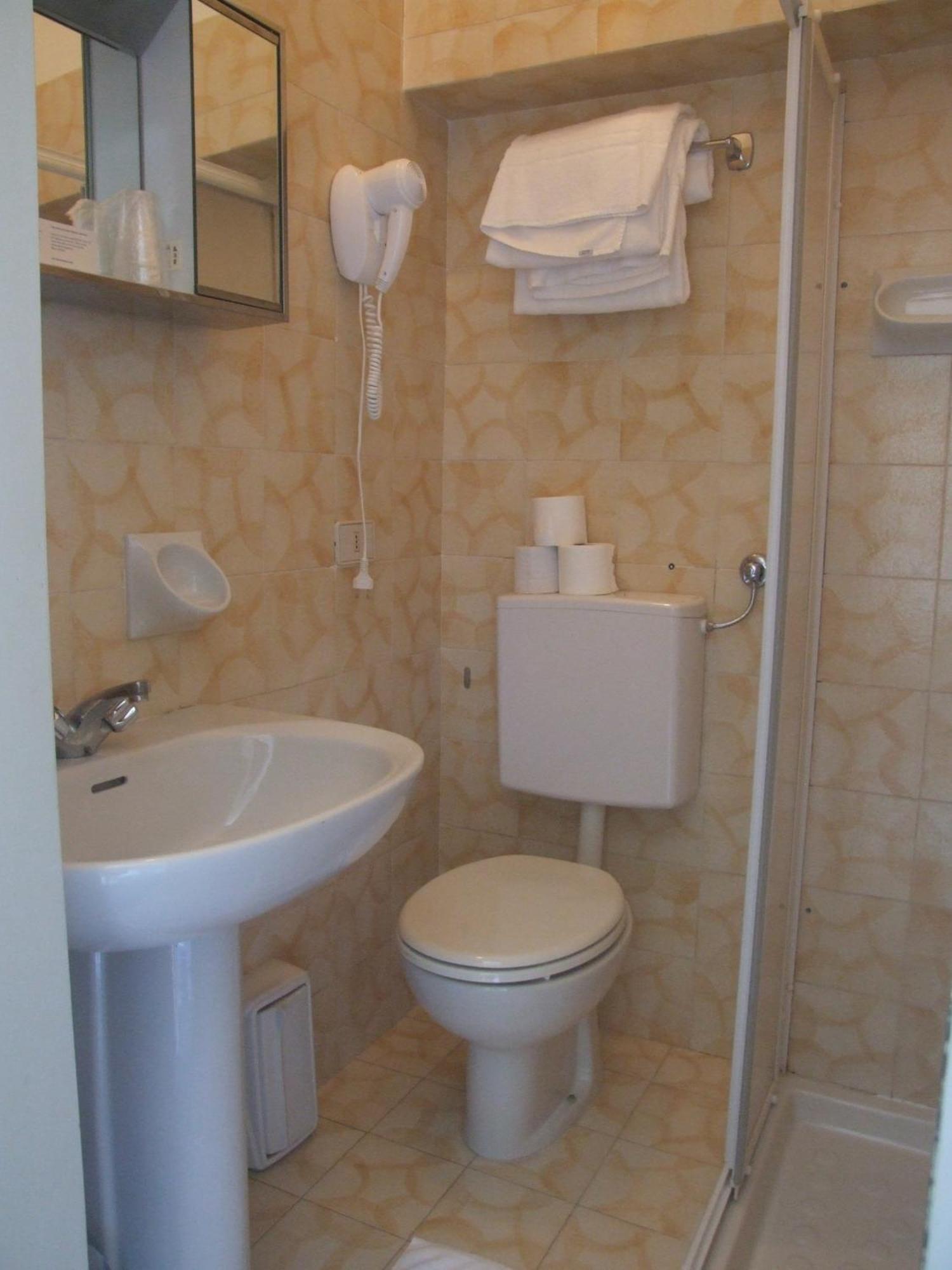 Family Room,1772905388:JPEG