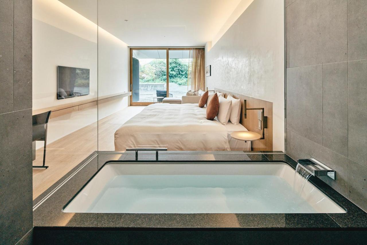 King Room with Garden View