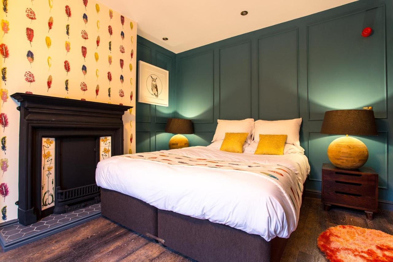 Double or Twin Room with Shower