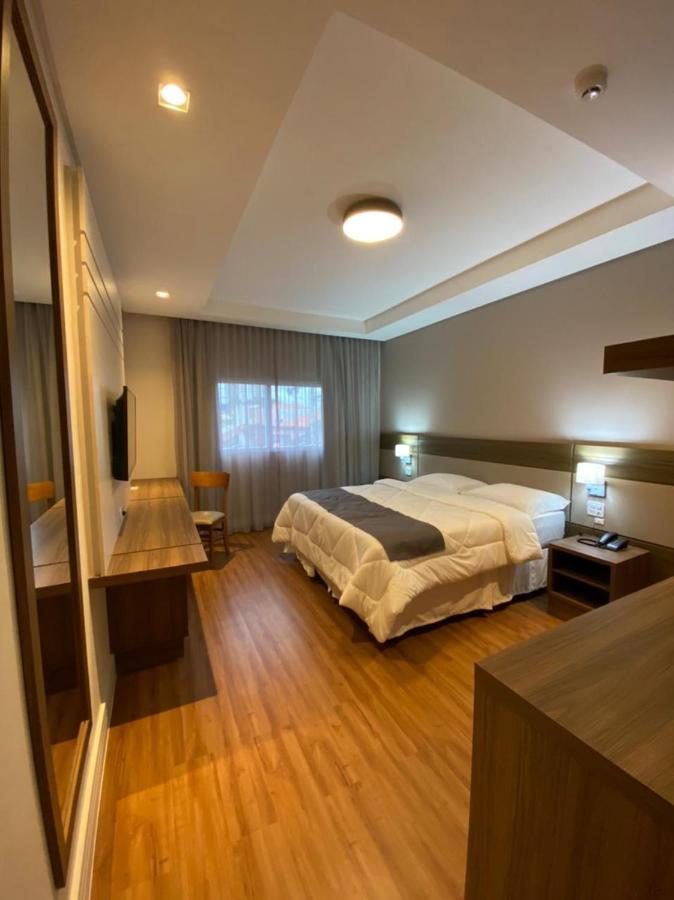 Queen Suite