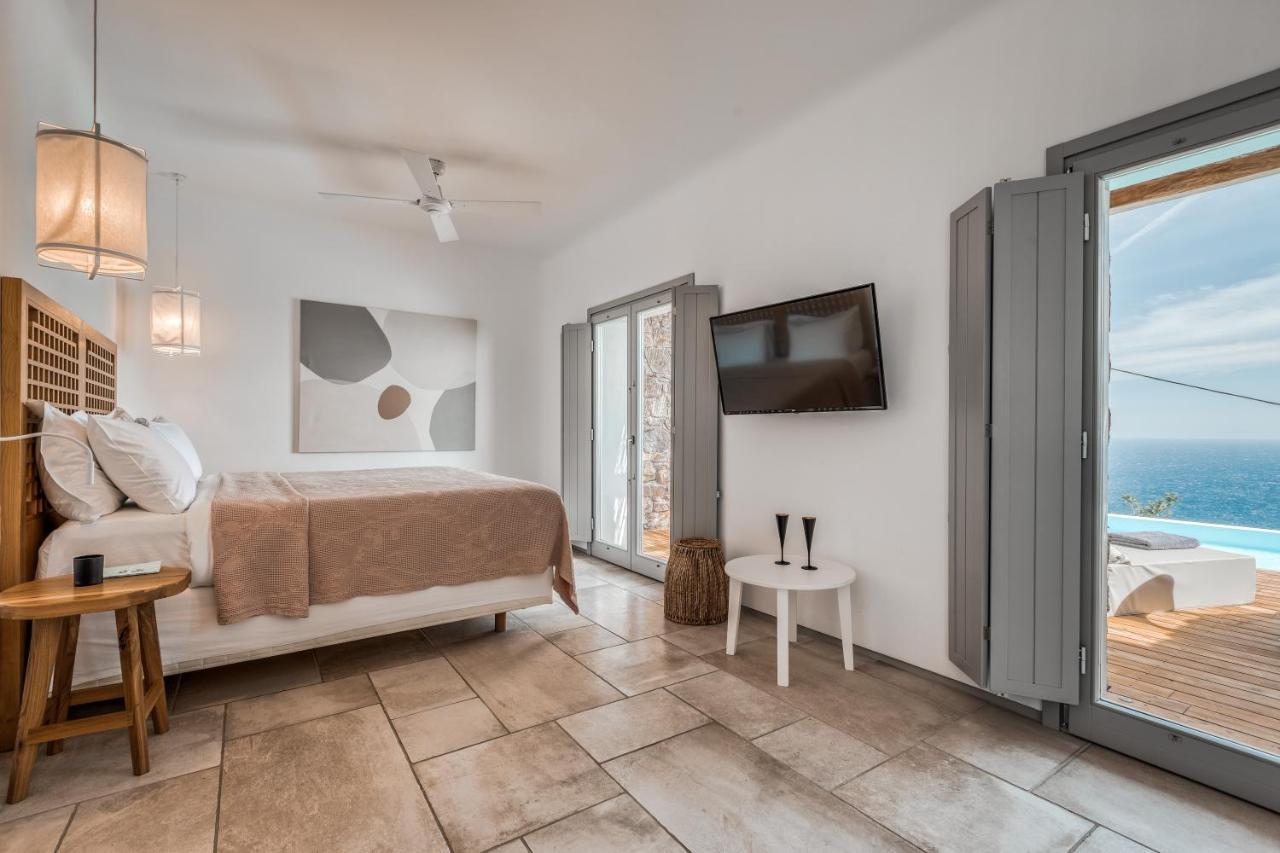 Golden Suite Alissachni mit eigenem Pool und Meerblick