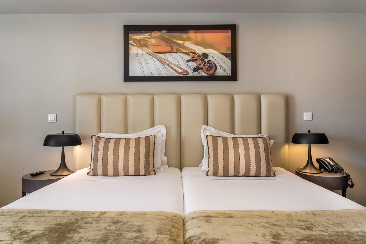 Premium Doppel-/Zweibettzimmer mit Terrasse