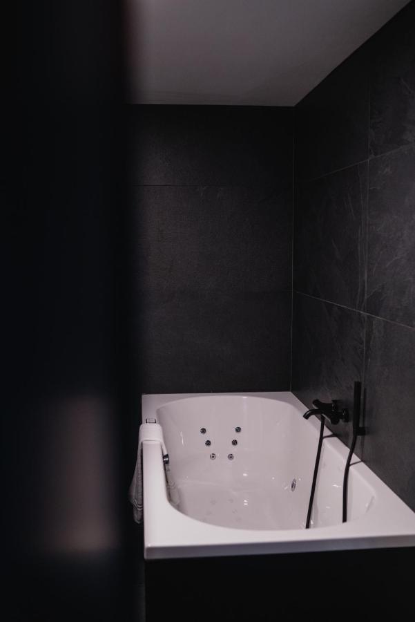 Suite Whirlpool Sauna
