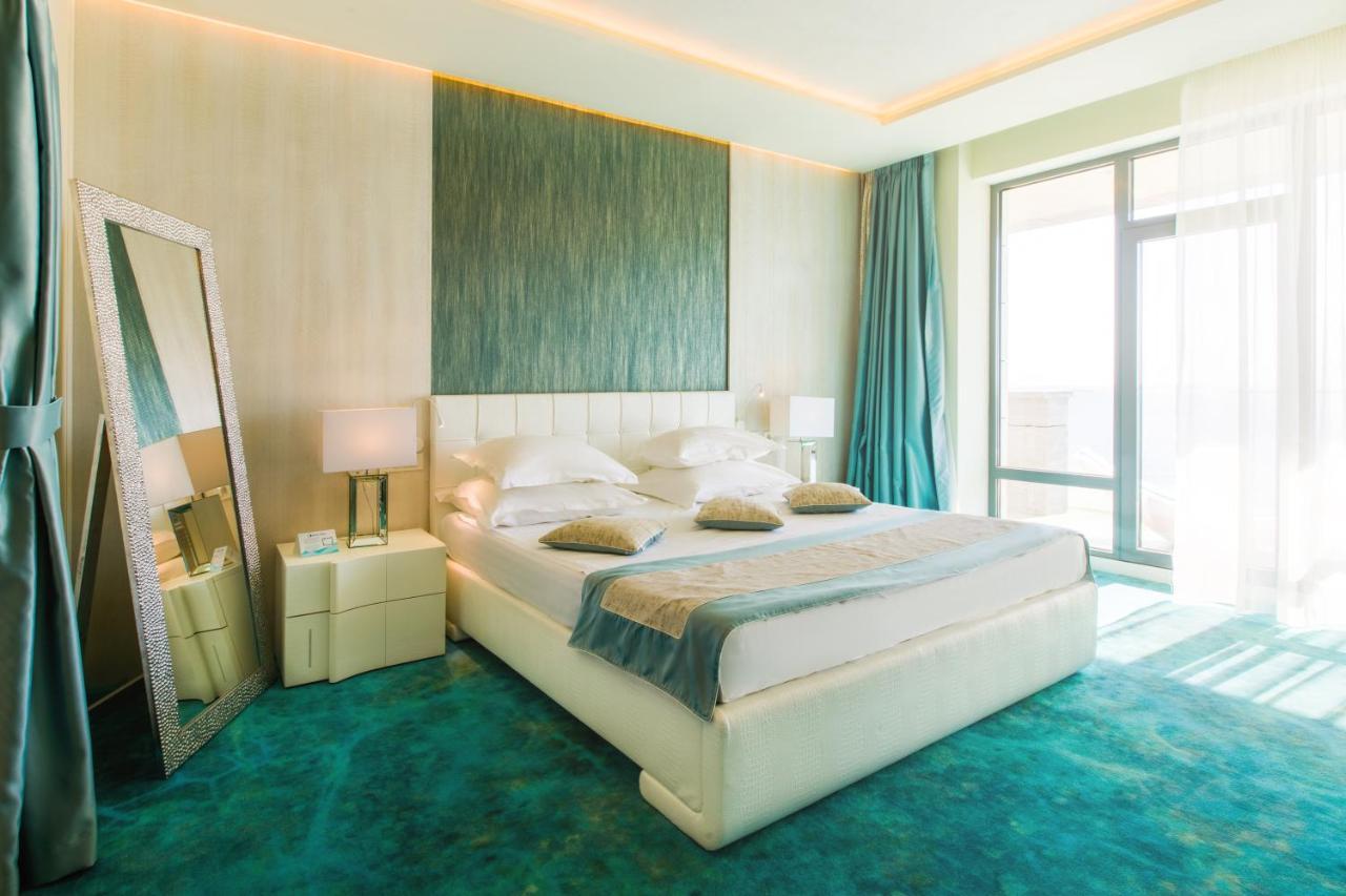 Senior Suite Sea View,1263545509:JPEG