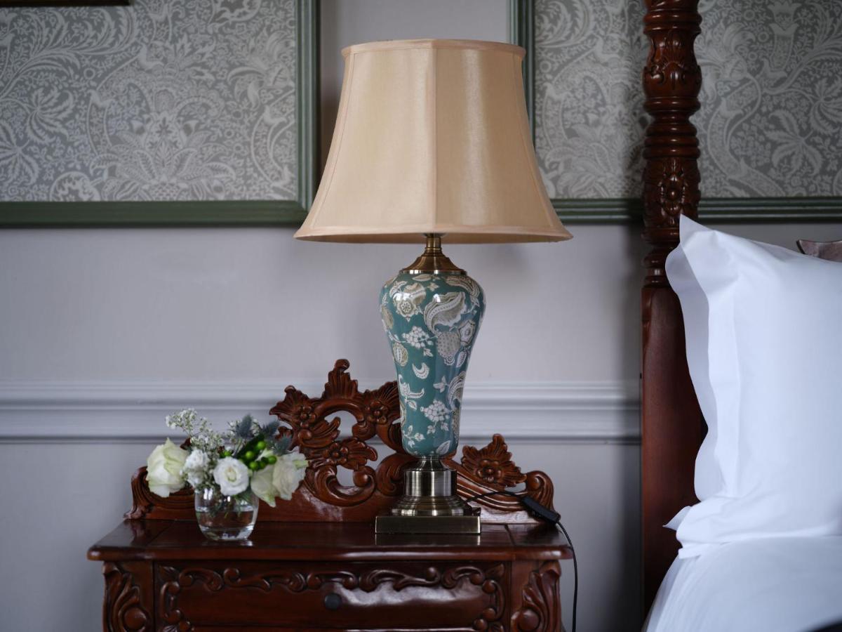 Manor House Rooms