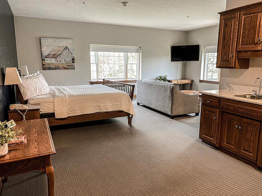 Deluxe Double Room with Extra Bed