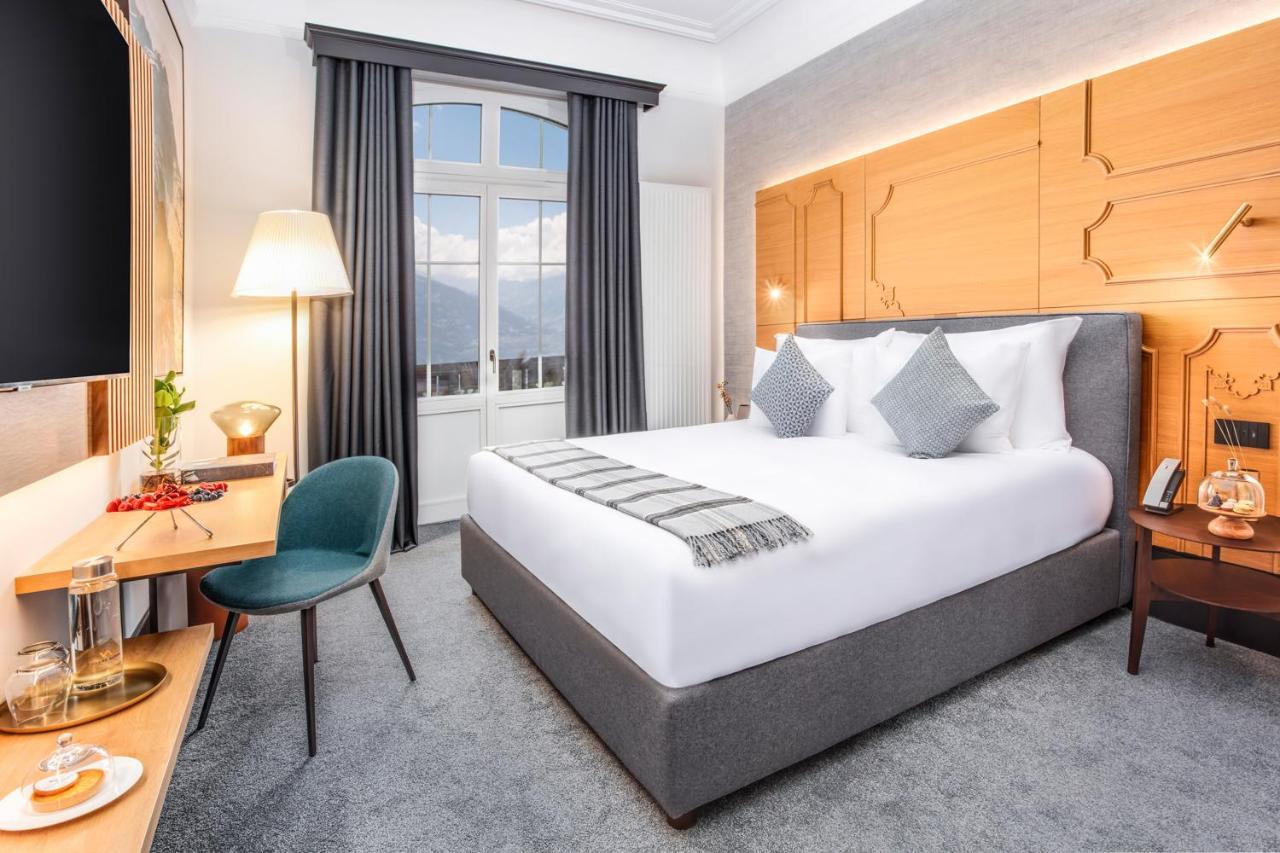 Double Room Mountain View
