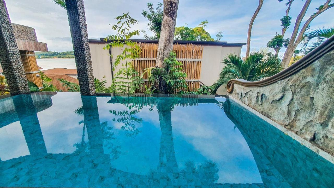 Studio Pool Villa Twin Bed