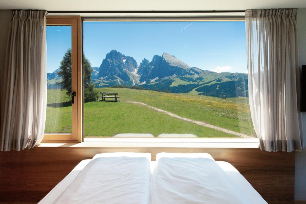 Deluxe Double Room Balcony,1498580500:JPEG