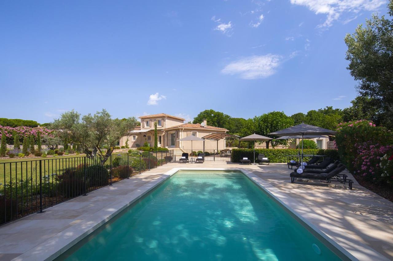 Superior Villa Heated Pool except the winter
