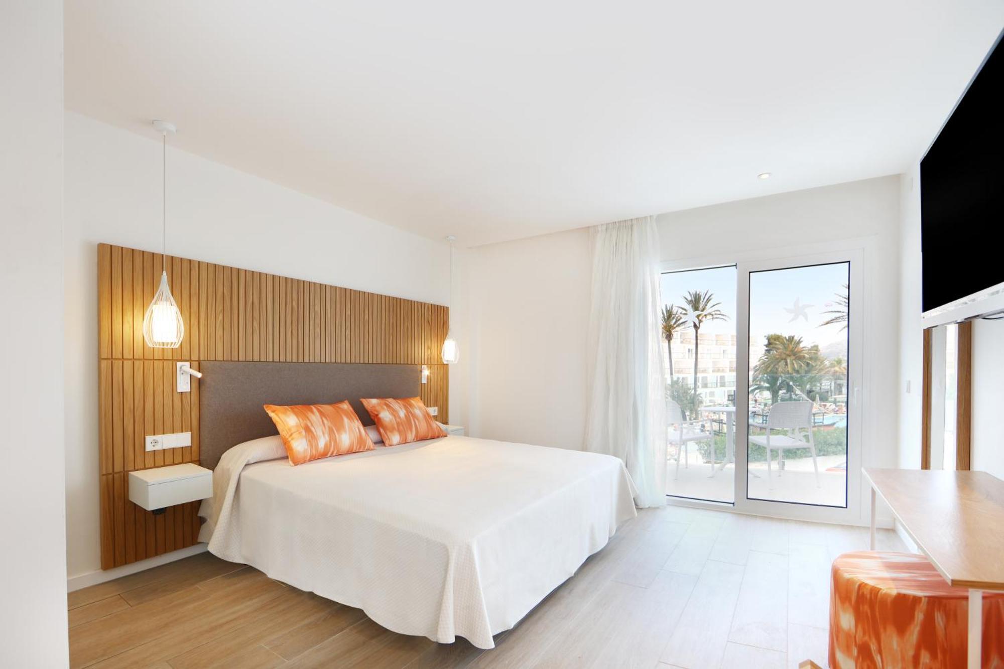 Single Room Sea View,1287484804:JPEG