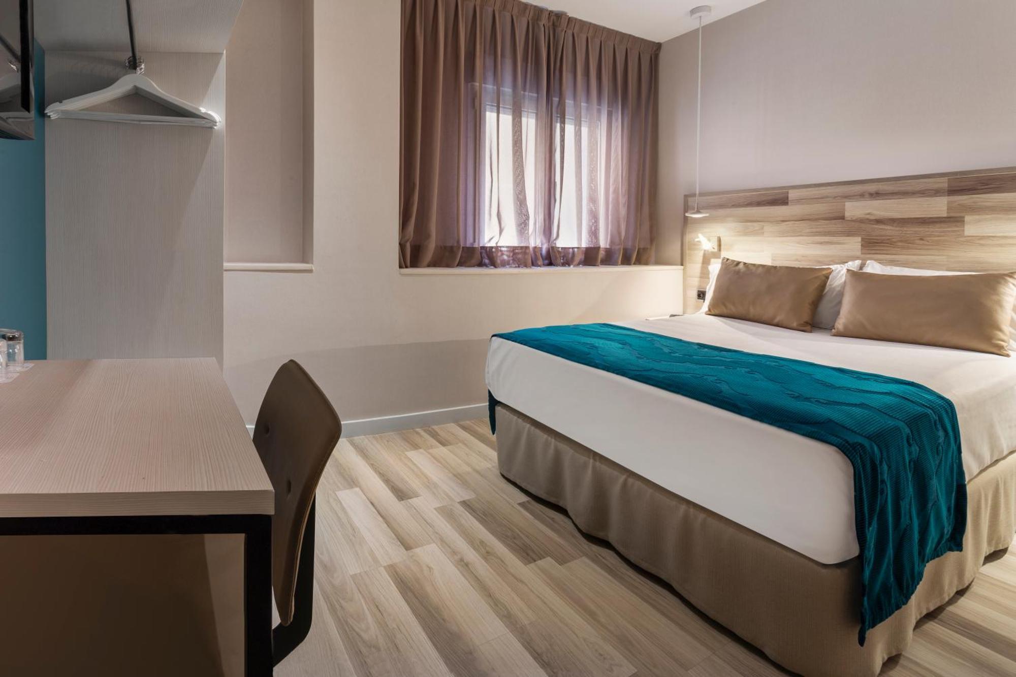 Single Room,1589499835:JPEG