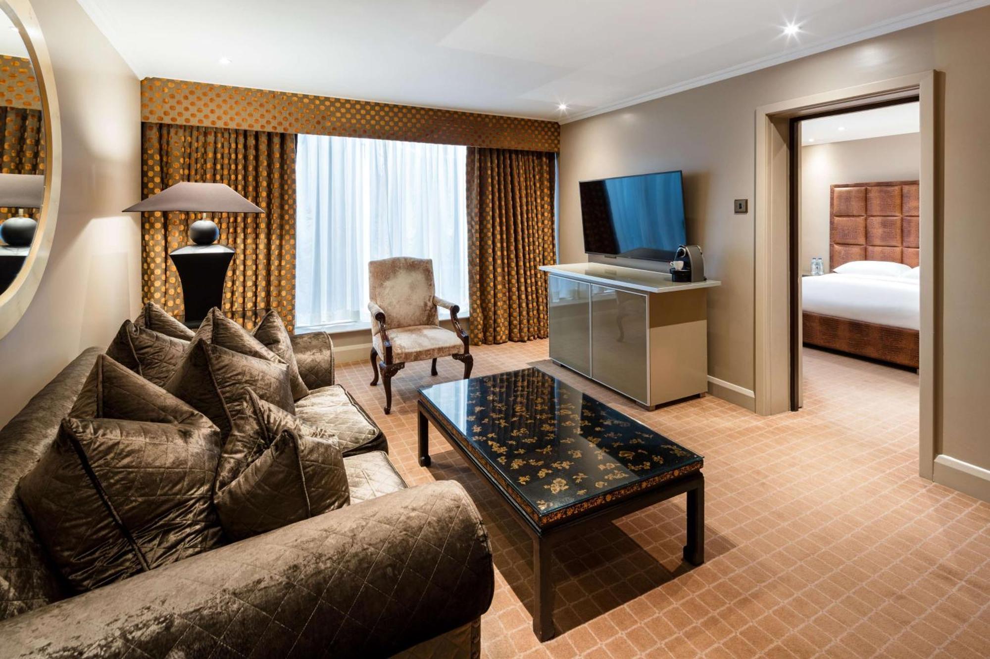 Junior Suite,1274075956:JPEG