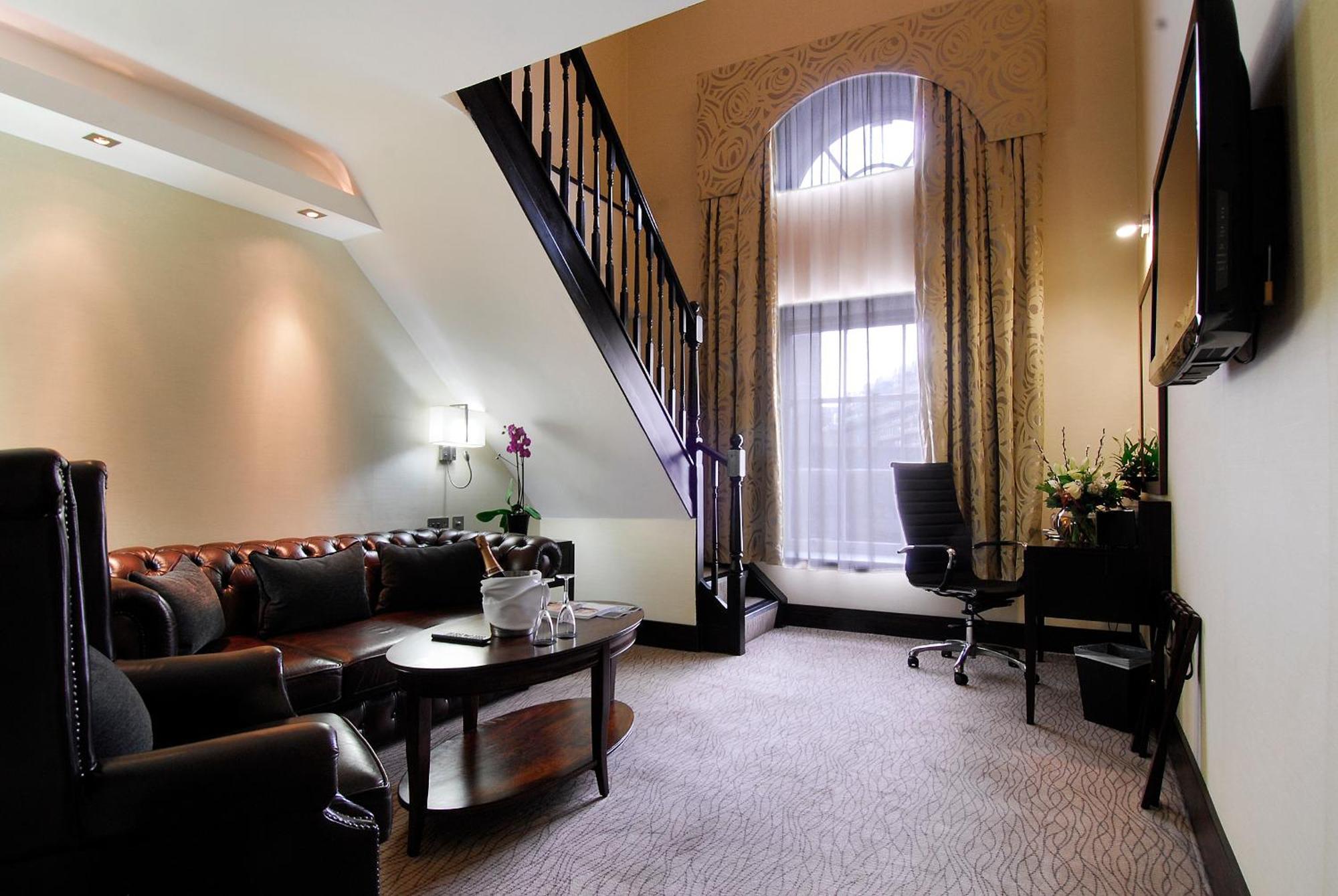 Deluxe Suite,1499146045:JPEG