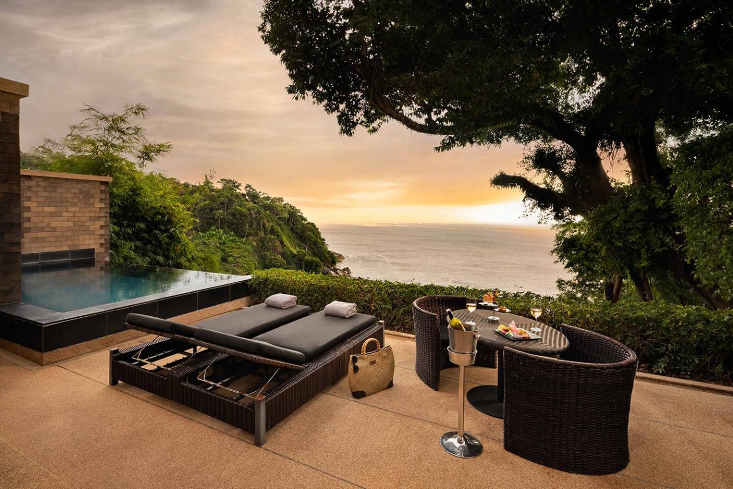 Meer Pool Suite