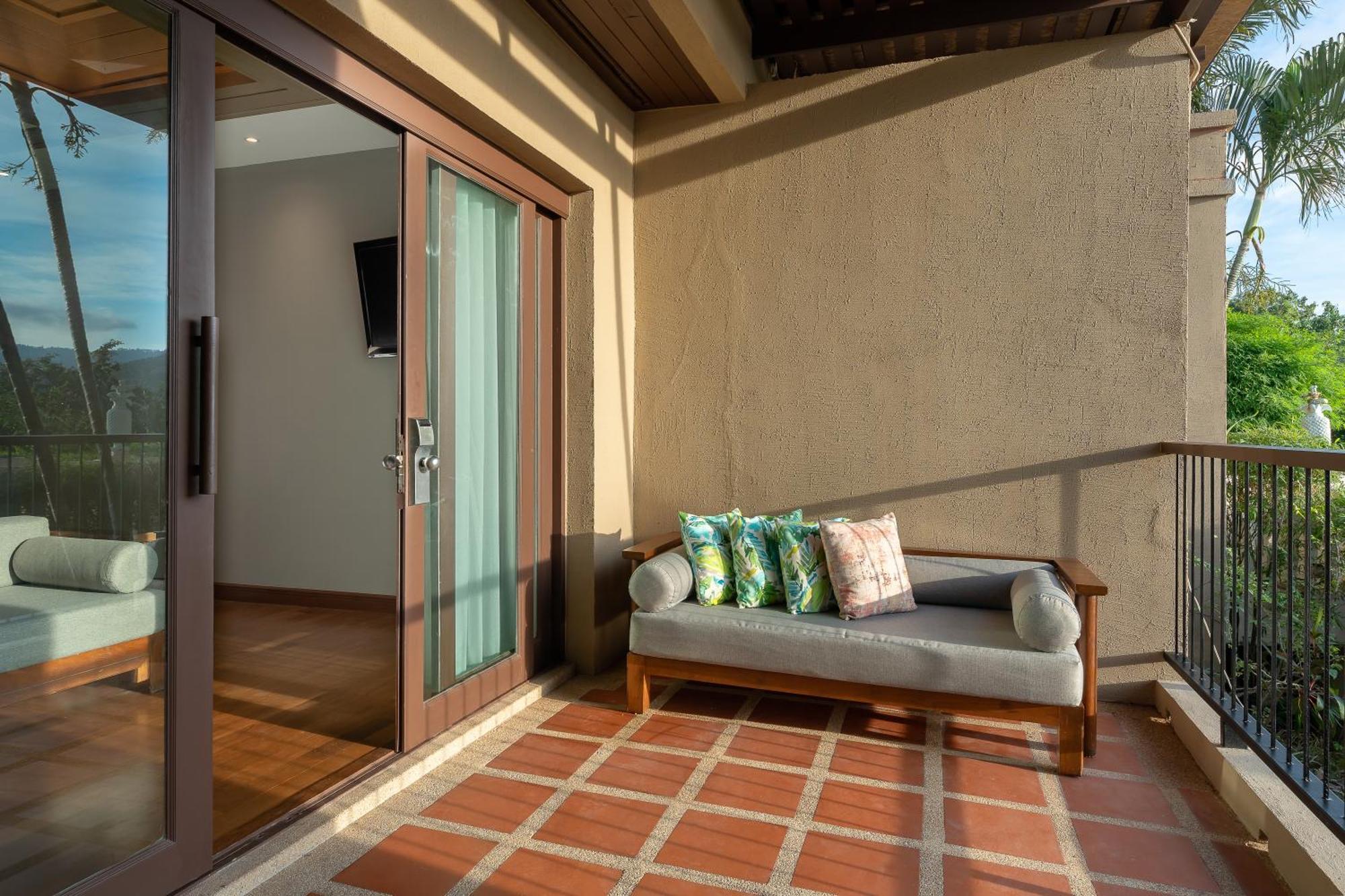 Sunset Suite,1437245521:JPEG