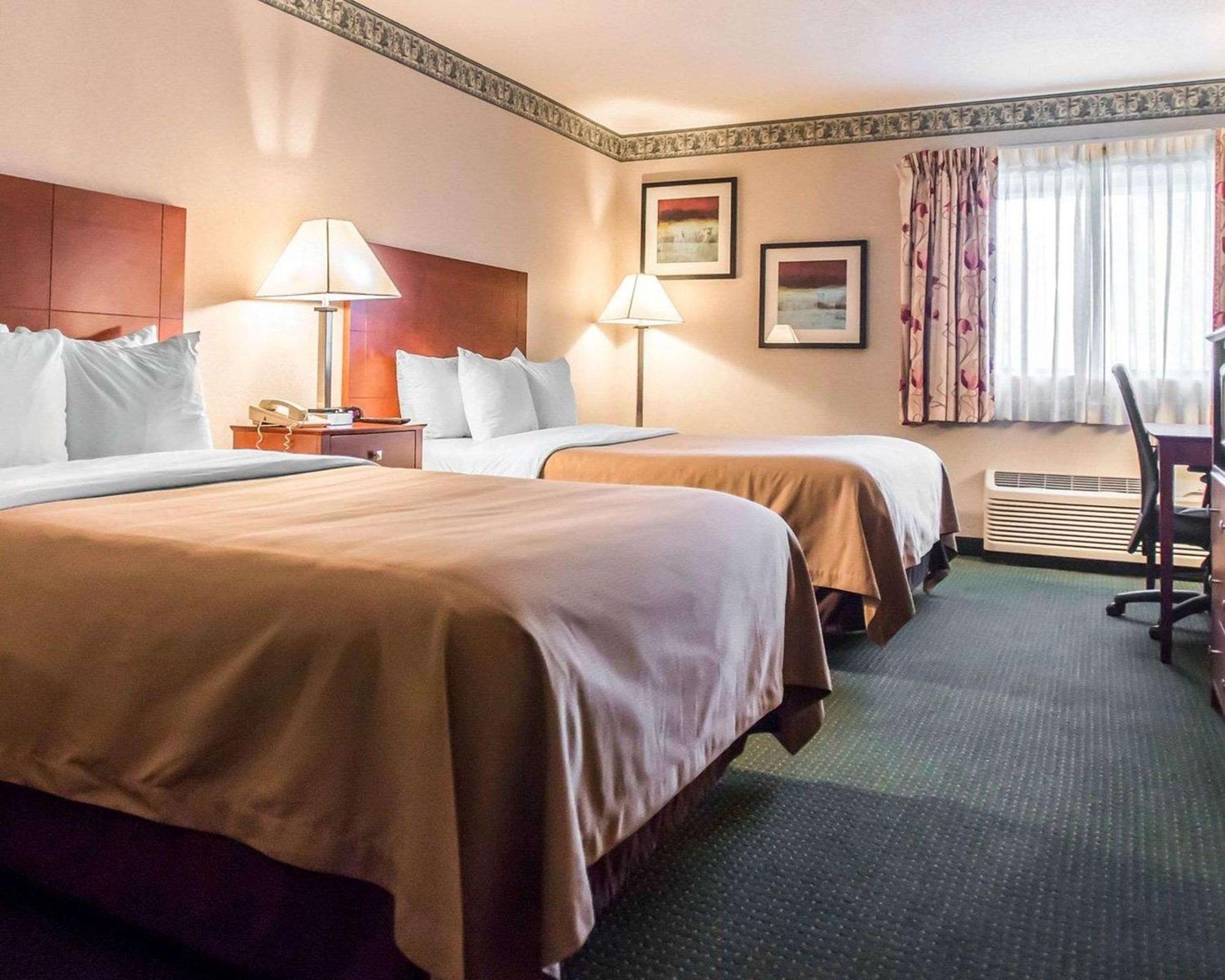 Double Room with Two Double Beds - Non-Smoking