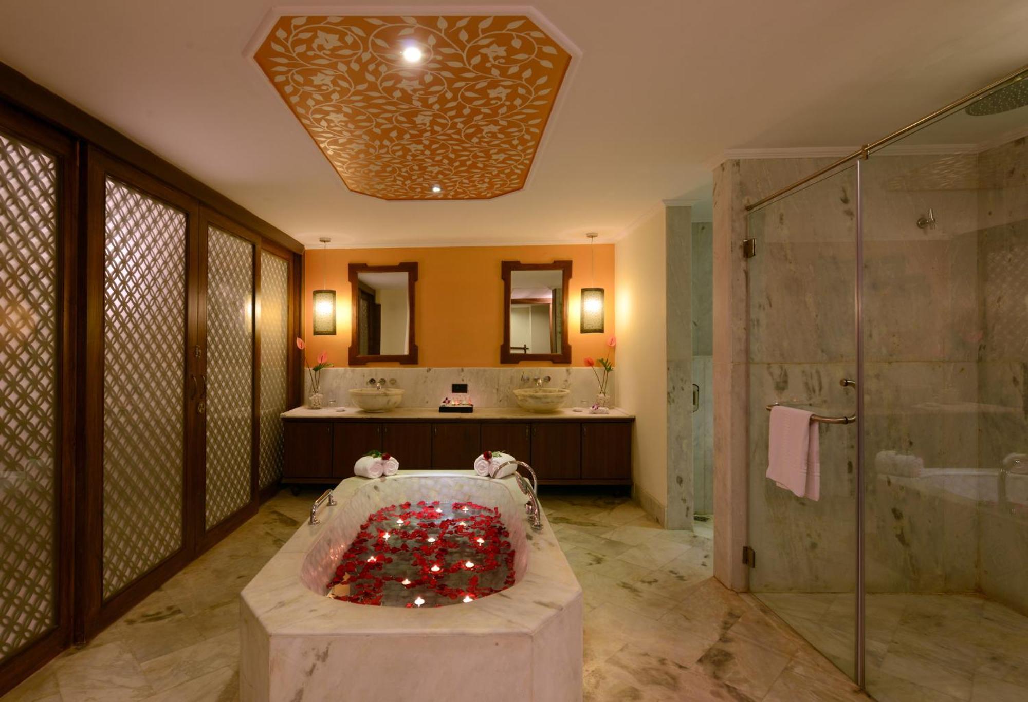 Royal Suite-Rio Wing