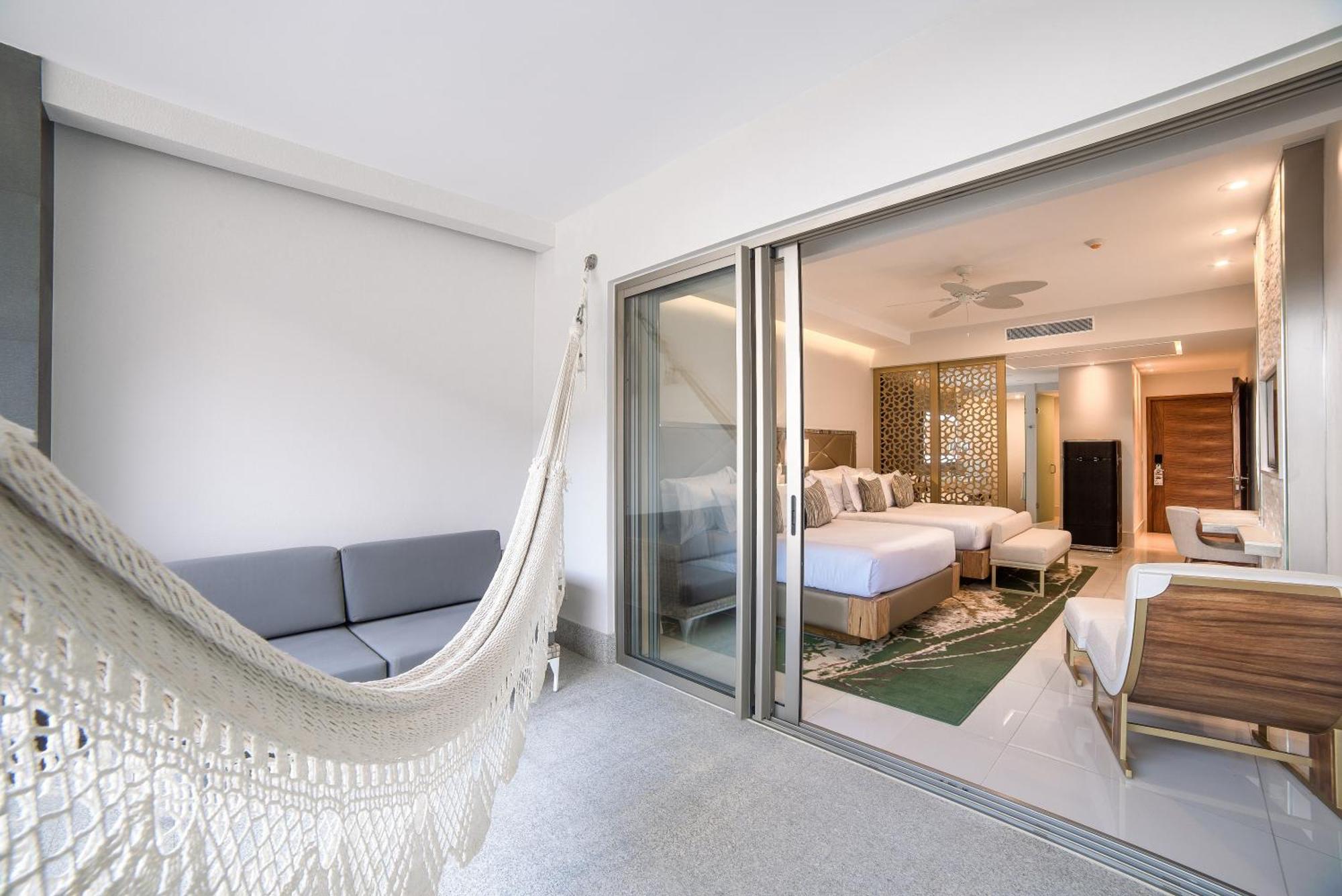 Queen Suite
