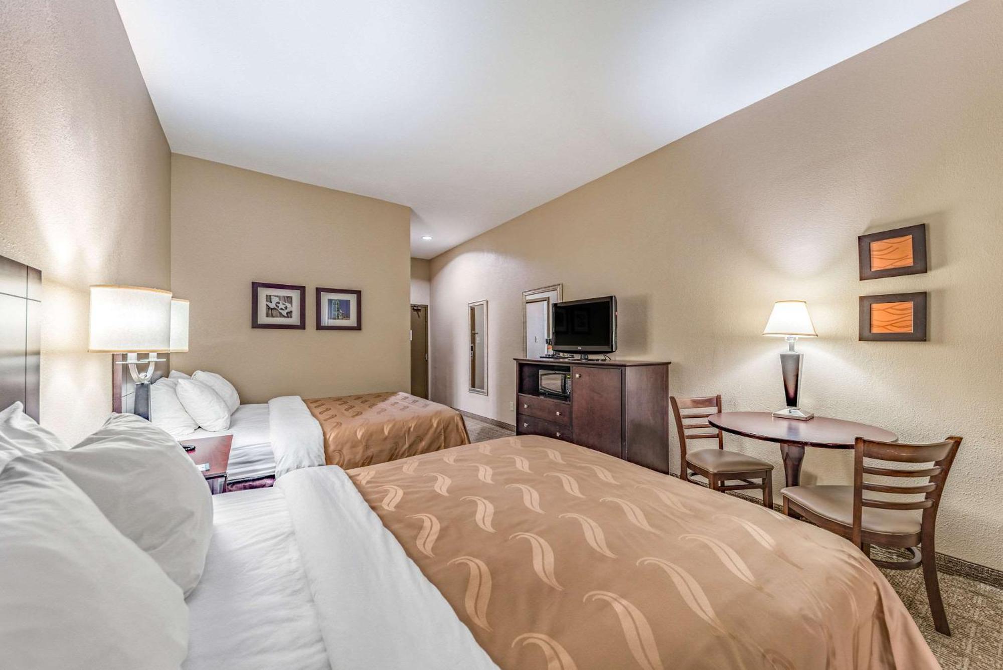 Queen Room with Two Queen Beds - Accessible/Non-Smoking