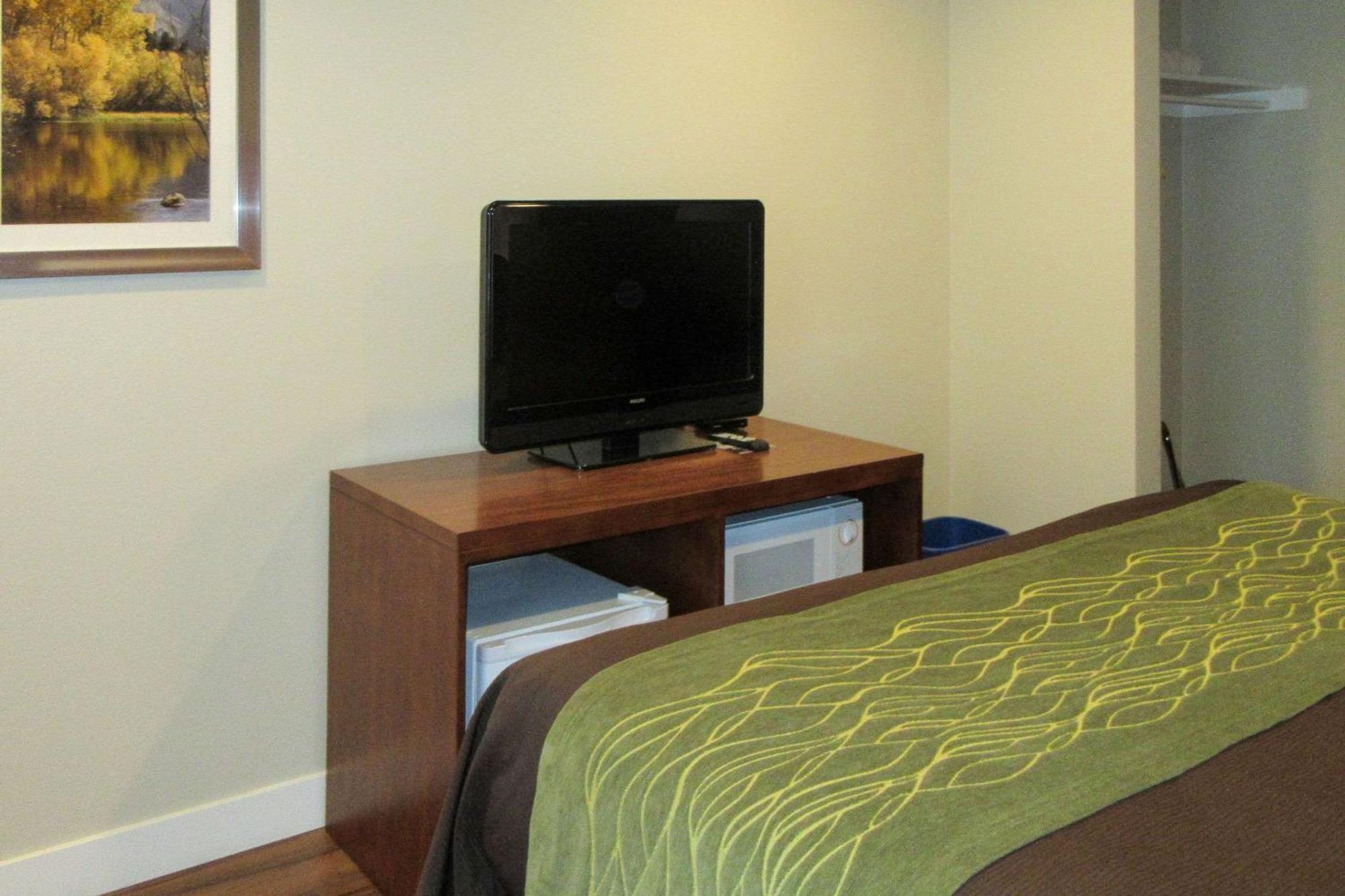 King Room - Non-Smoking
